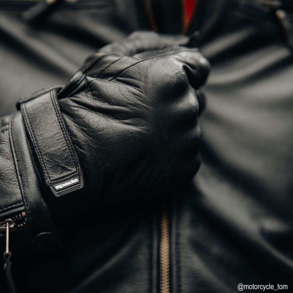 Spada Wyatt CE Motorcycle Gloves - Black